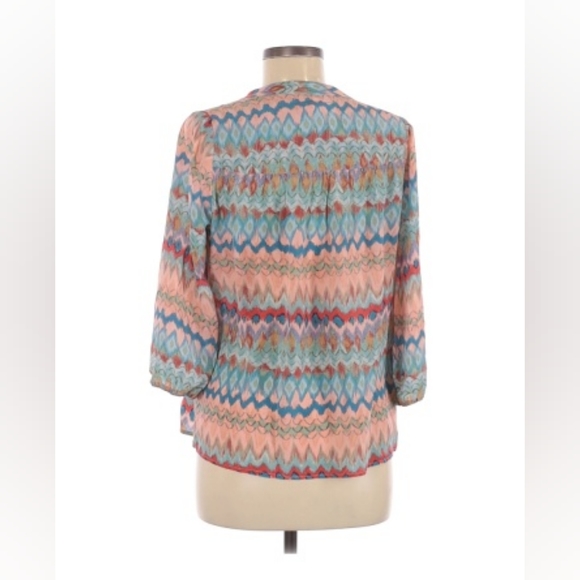 Amour Vert Multicolor Patterned Blouse - Picture 2 of 2